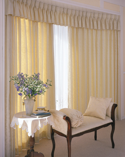 drape curtain 09