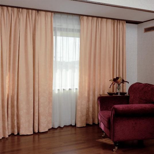 drape curtain 13