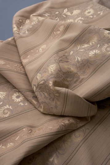 drape curtain 04
