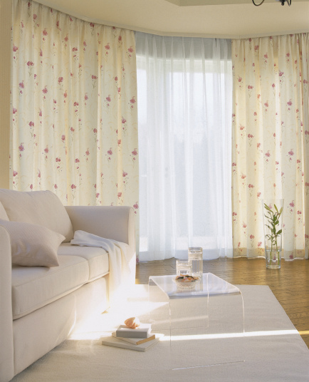 drape curtain 20