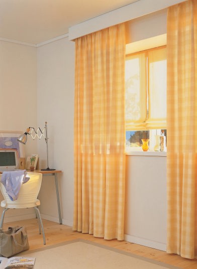 drape curtain 33