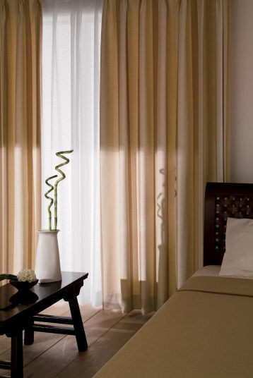 drape curtain 38