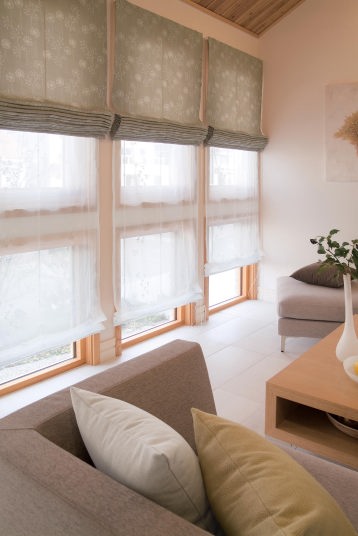 romanshade curtain 10